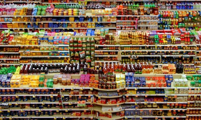 連鎖零售行業解決方案-針對連鎖零售行業門店側與供應鏈側業務場景，通過數字化采購，化繁為簡，強化多方協同，提升尋源與驗收效率，一站式解決采購難題。-mb-甄云科技